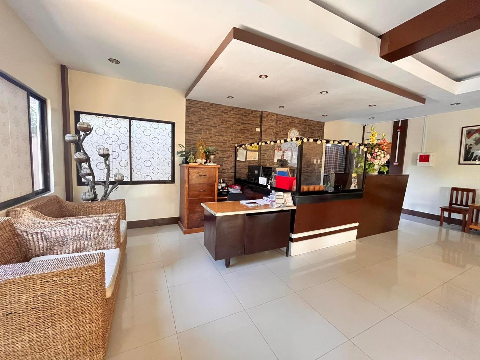 Diakopes Inn Puerto Princesa Ngoại thất bức ảnh
